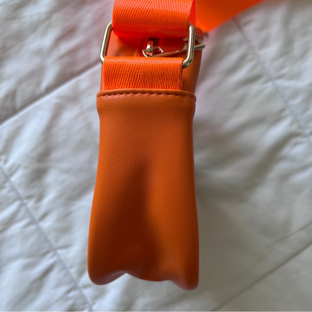 Boxy Clear Jelly Shoulder Crossbody Bag w/ Leather Trim in Neon Orange - Picture 3 of 6